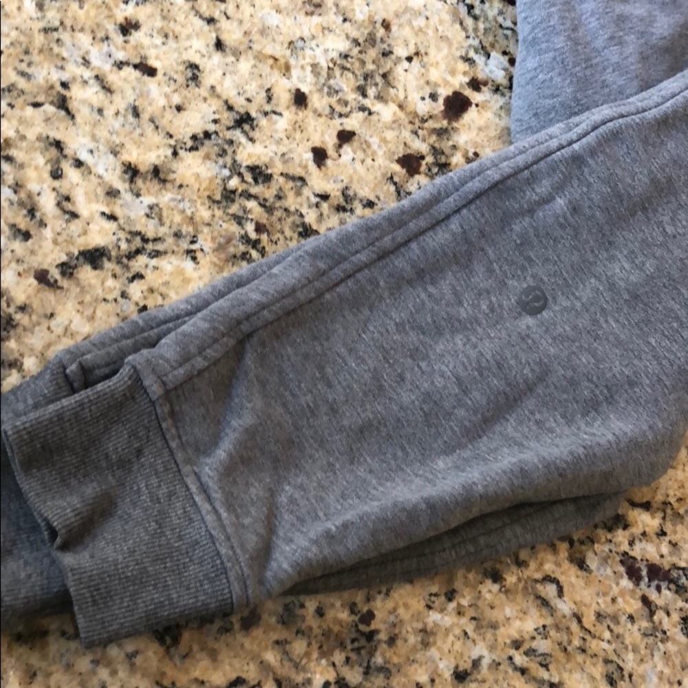 Lululemon Women's Warm Down Jogger 28" Size 4